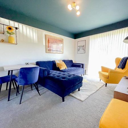 Escape To Tranquil 1 Bed, Poole Βίλα Canford Magna Εξωτερικό φωτογραφία