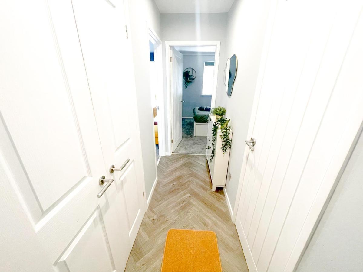 Escape To Tranquil 1 Bed, Poole Βίλα Canford Magna Εξωτερικό φωτογραφία