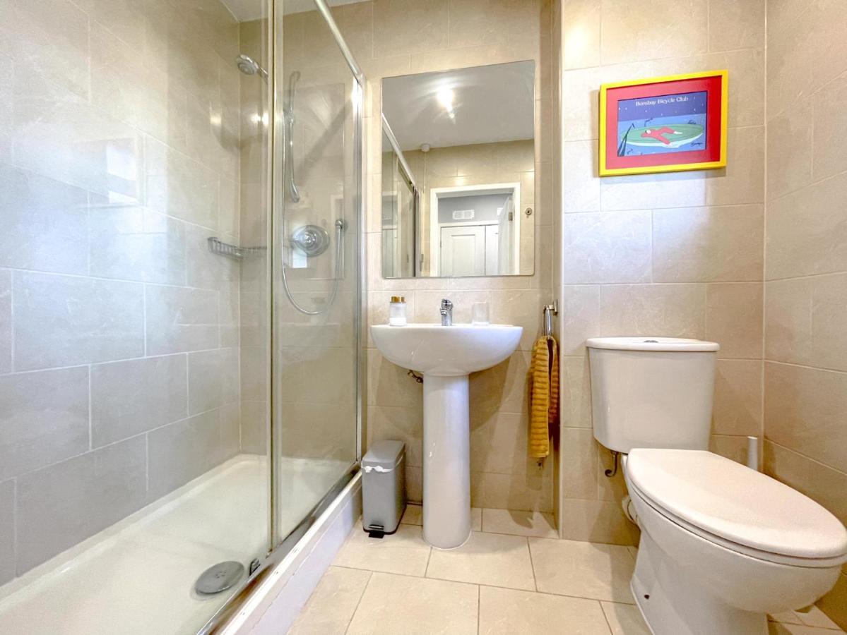 Escape To Tranquil 1 Bed, Poole Βίλα Canford Magna Εξωτερικό φωτογραφία